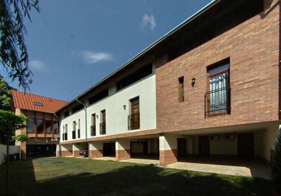 Maja Apartment *